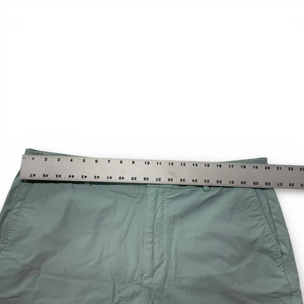 Vineyard Vines Mens On-The-Go Shorts 40 Seafoam Green Stretch Performance‎ Chino